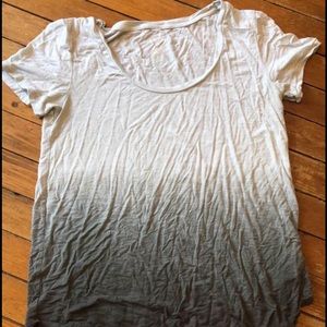 American Eagle: soft & sexy t. Tan to green fade. Size M